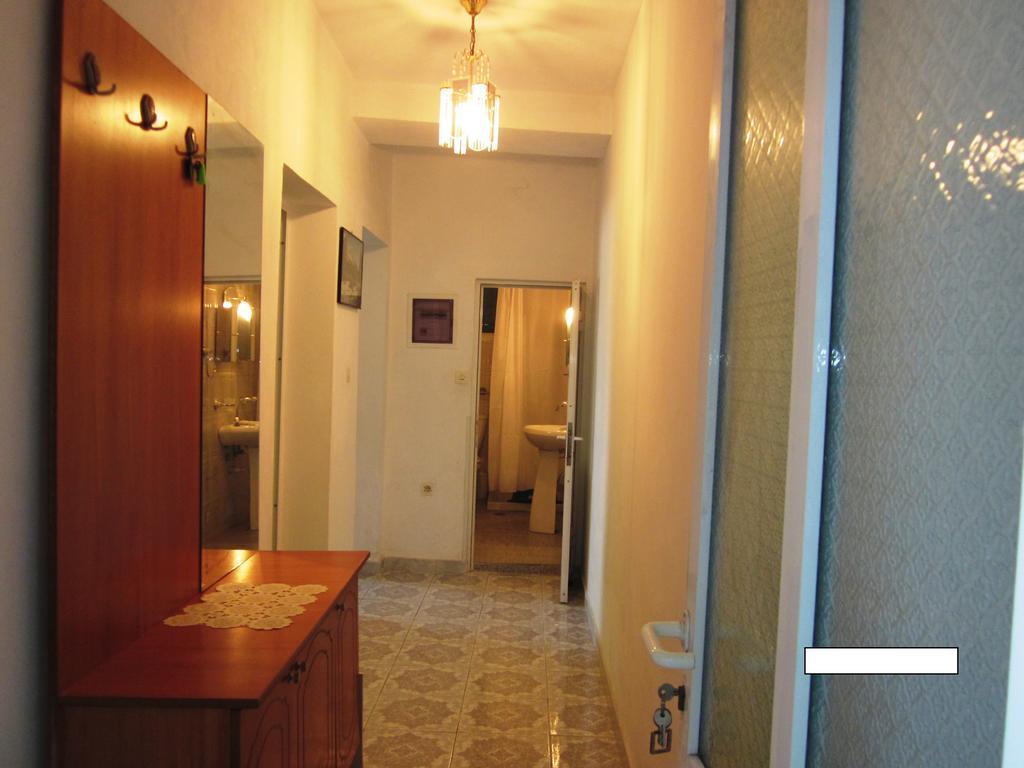Guest House And Tavern Leo Саранде Екстериор снимка